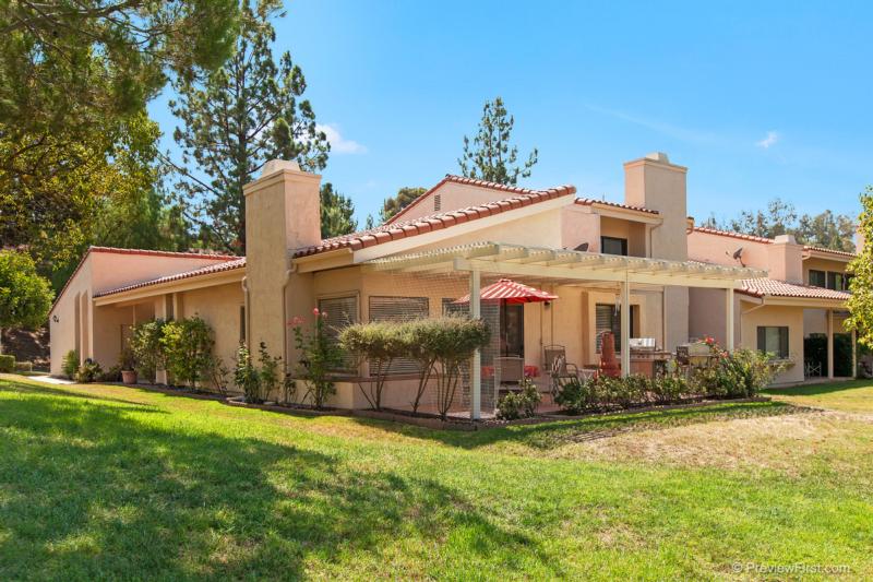 Villalobos & Solo Real Estate & Lending Group in Poway, CA (2)
