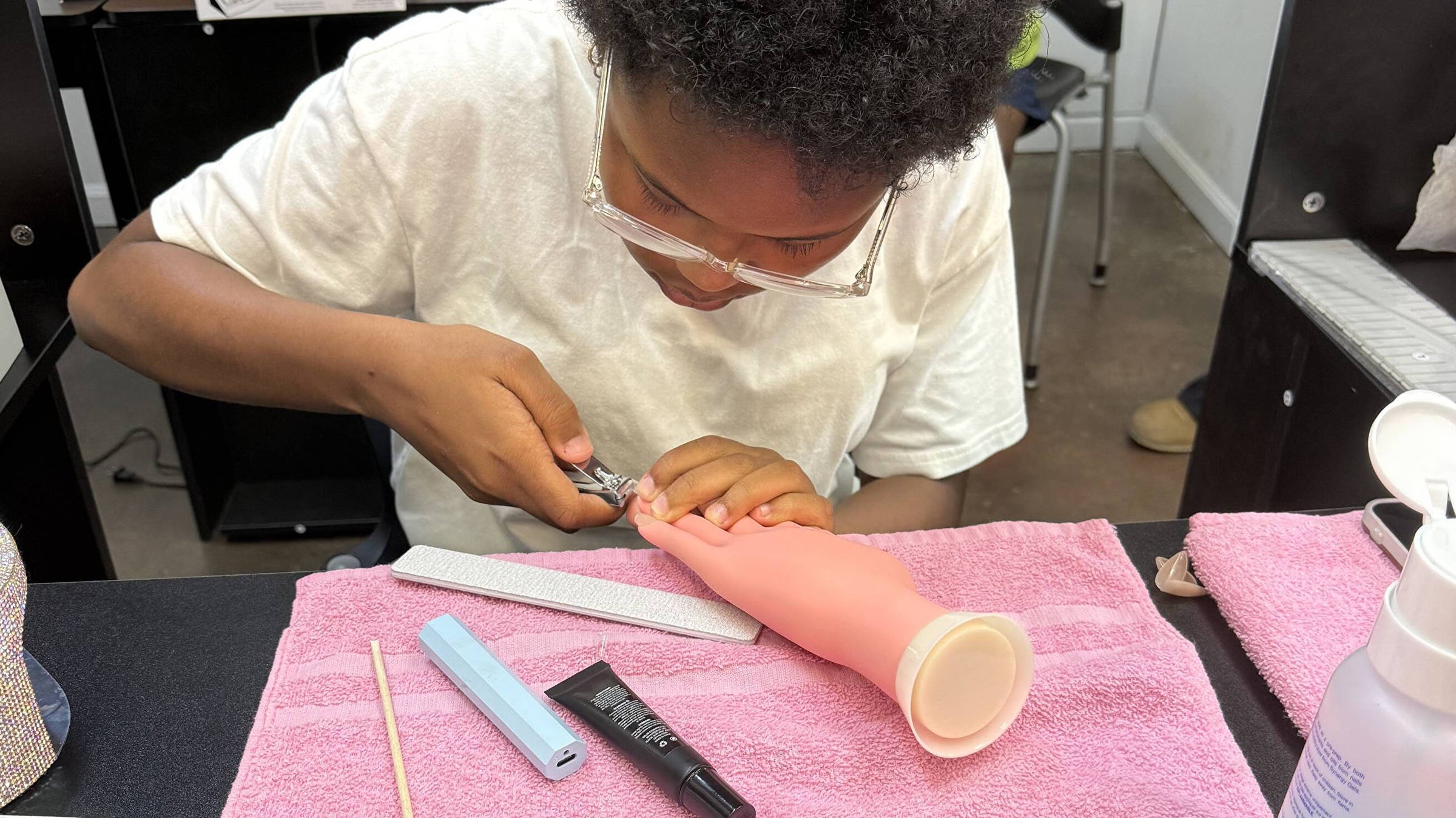 Around the Way Girl Nails Academy in Charlottesville, VA (4)