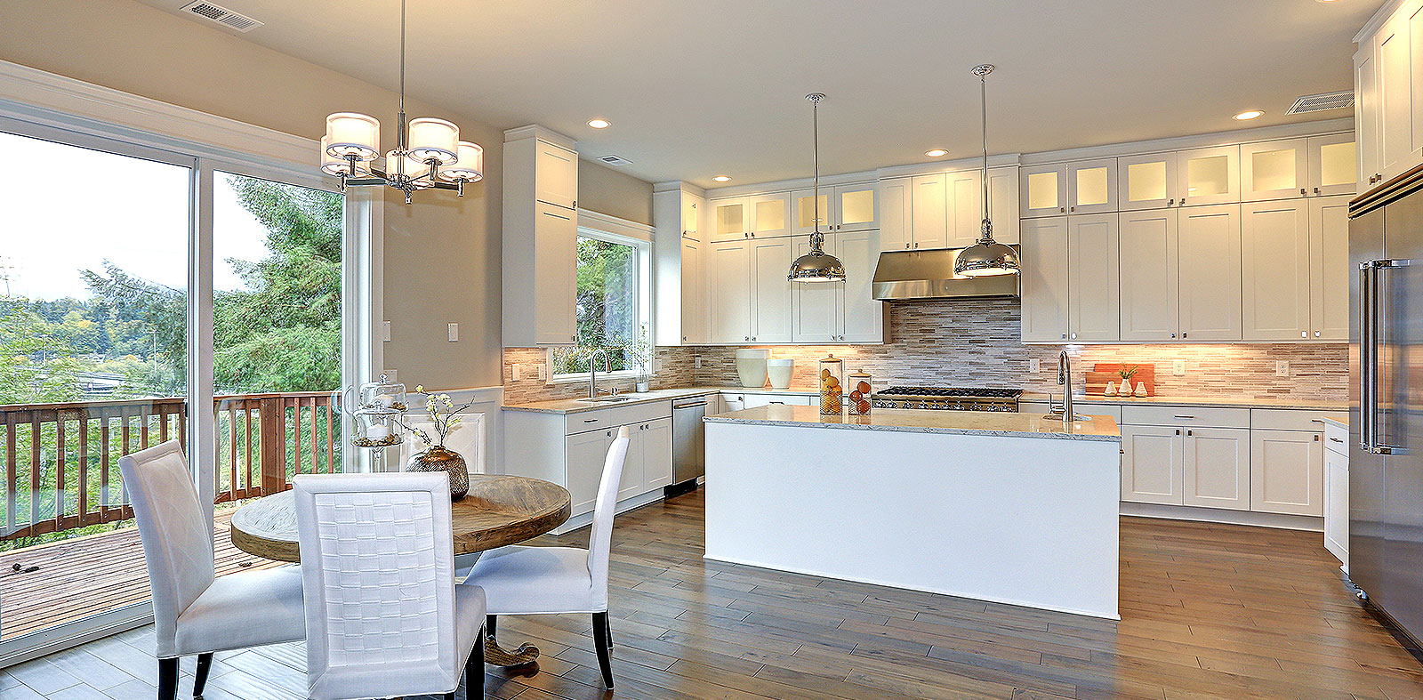 Laura's Real Estate Group in Lake Mills, WI (5)