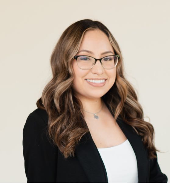 Desyre Valdez- Realtor in Uvalde, TX (3)