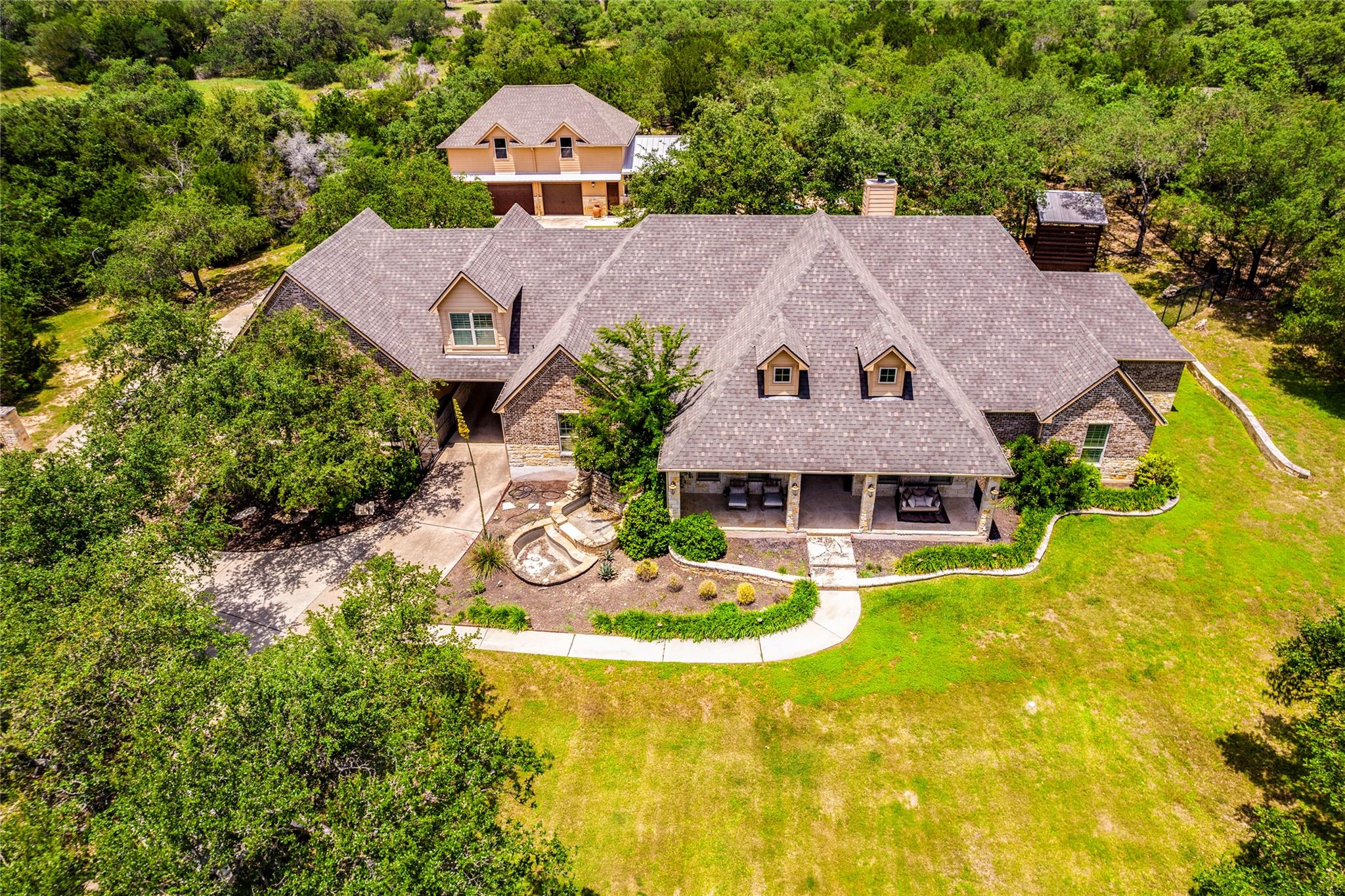 Sarah White, Realtor, Better Broker Texas Realty in Hutto, TX