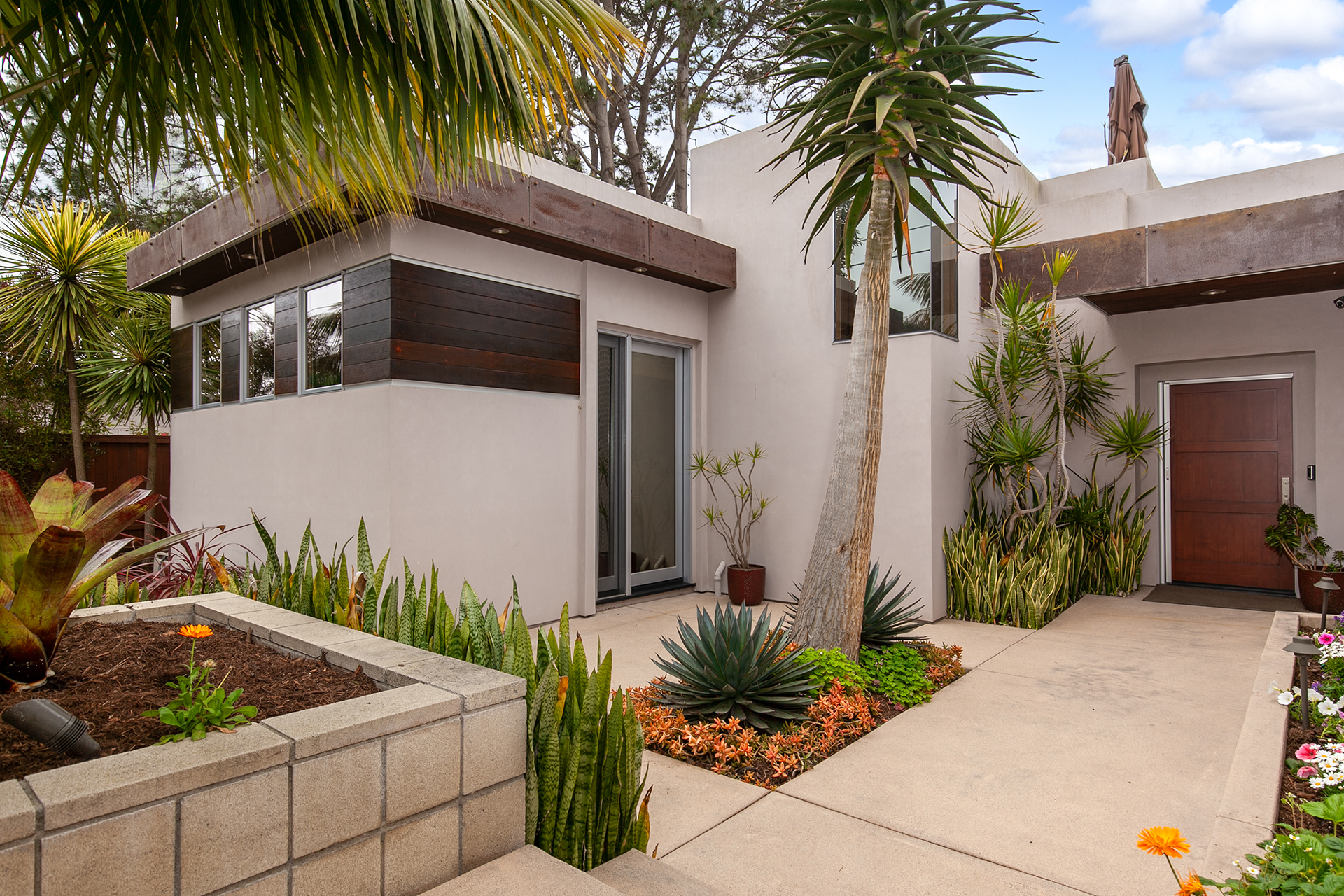 Sue Sherry | Coastal San Diego Real Estate Agent in La Jolla, CA