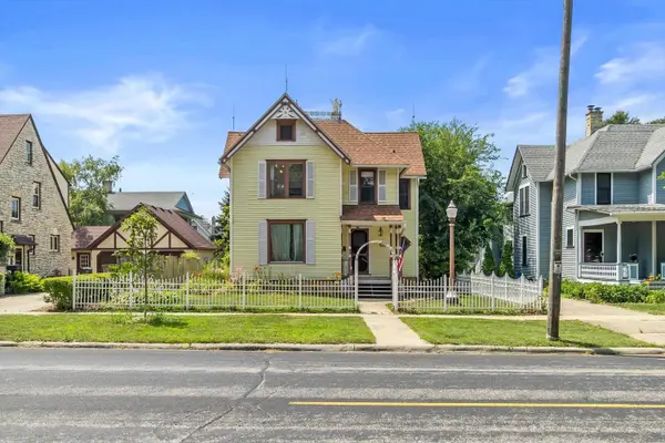 Jammie Trapp, RE/MAX Preferred in Johnson Creek, WI (6)