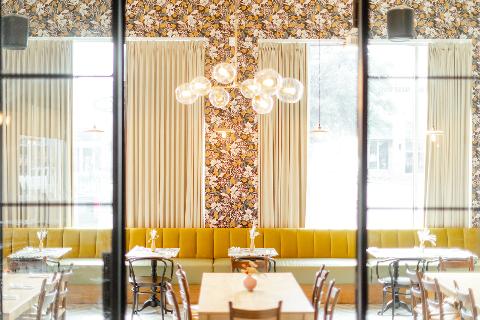 Sip + Savor - New American Restaurant + Bar in Highland Village, TX (4)