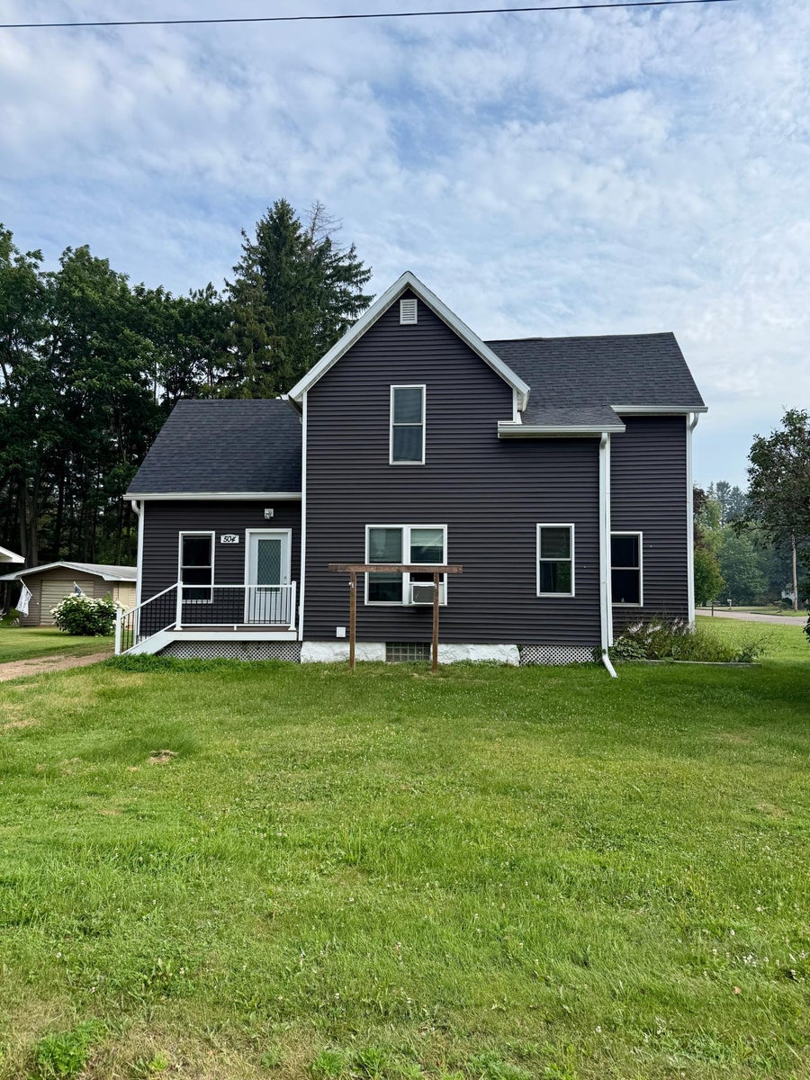 Bolen Realty Inc in Antigo, WI (3)