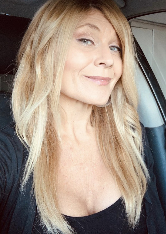 Chelsea Healey Hair Color Specialist/Stylist Extraordinaire in Fairfax, CA (2)