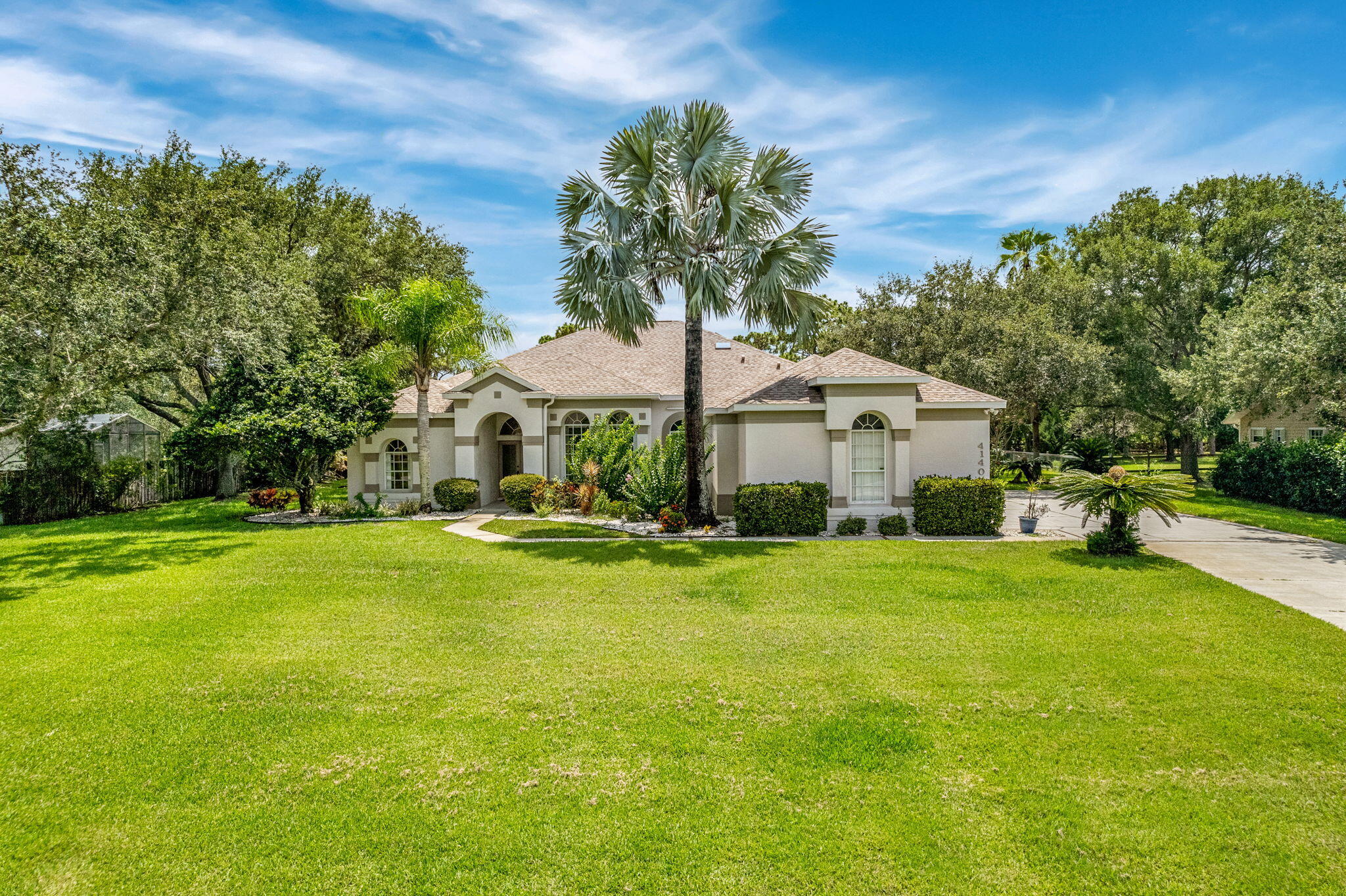 Viera - Suntree Real Estate Agent - Amy Kalman LLC - Compass Florida - Carpenter Kessel Team in Indian Harbour Beach, FL (3)