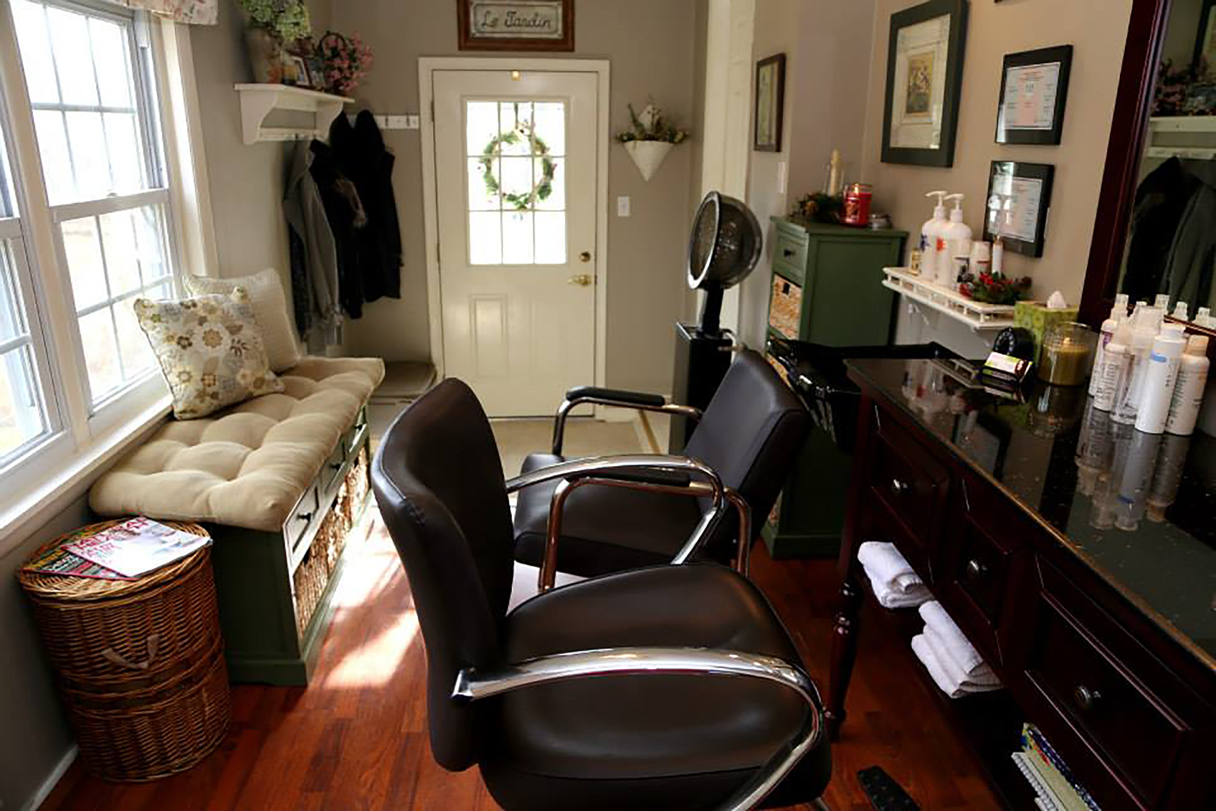 Deer Creek Hair Studio in New Freedom, PA