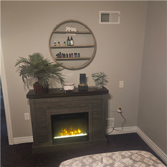 Glam Glitter & Glow Spa in Youngwood, PA