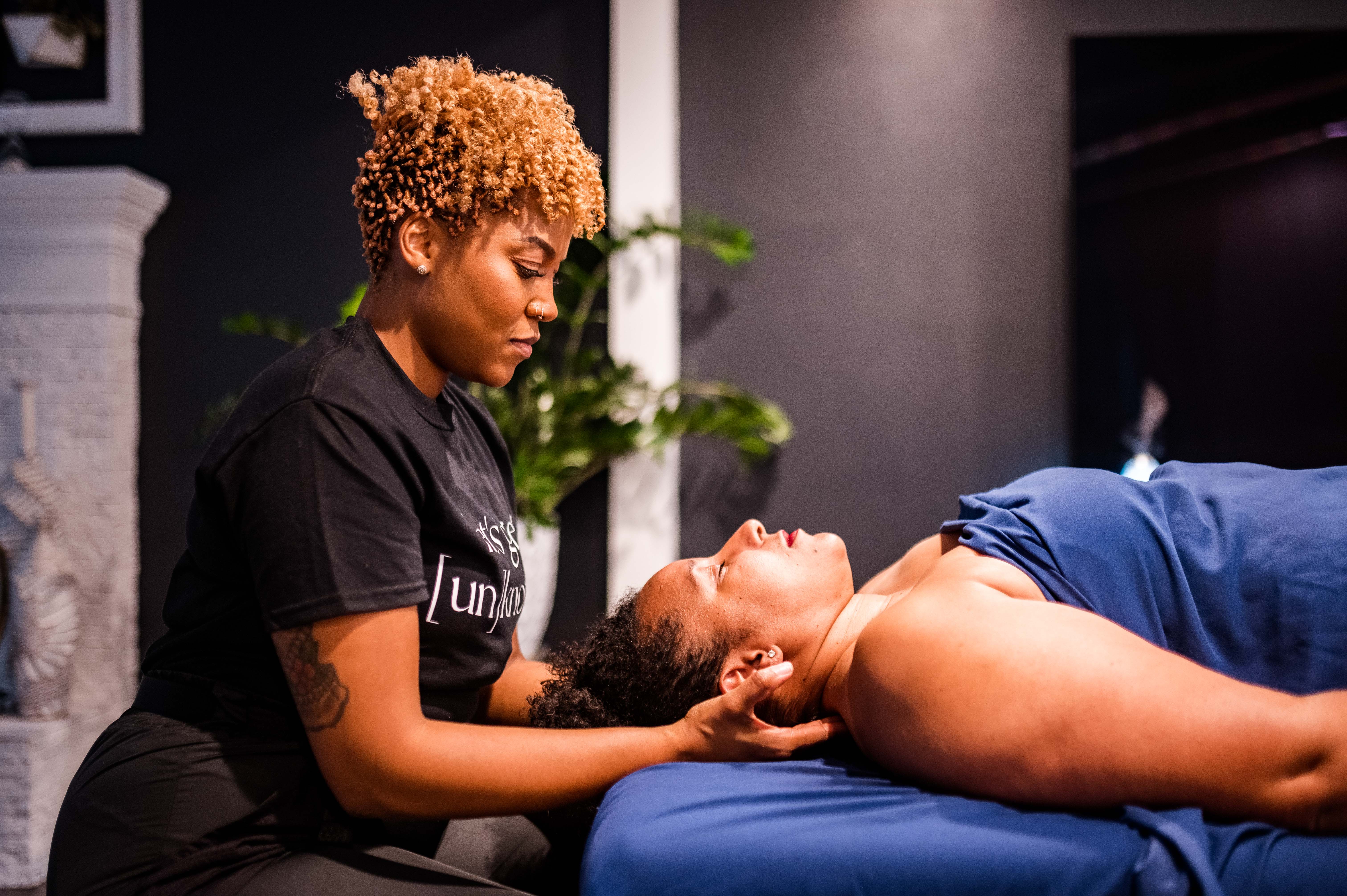 Knotti Kneads Massage + Stretch in Atlanta, GA