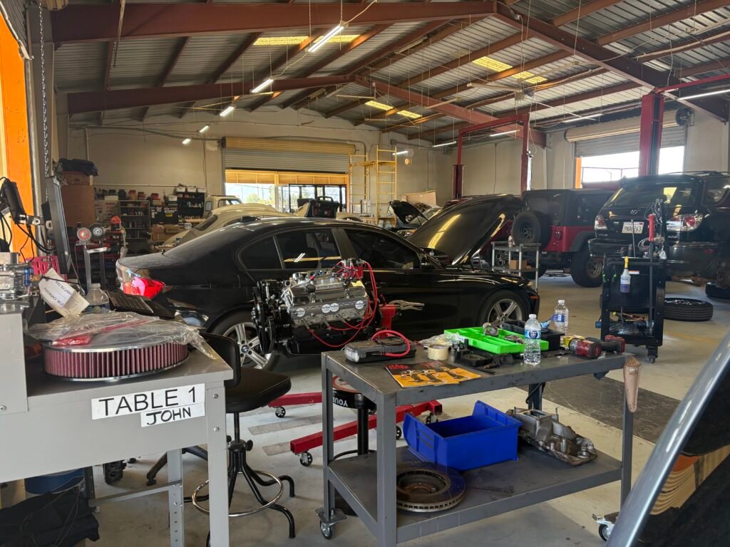 J & M Auto Mobile Mechanic LLC in Hemet, CA