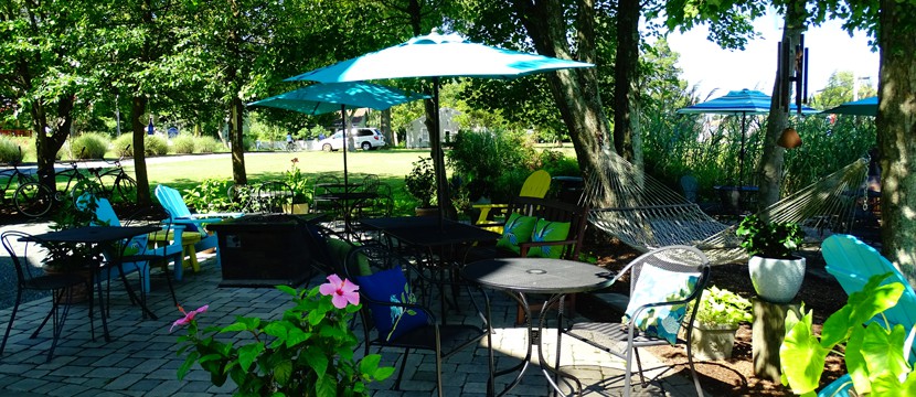 Muskrat Alley Cafe & Carriage House B&B in Rock Hall, MD