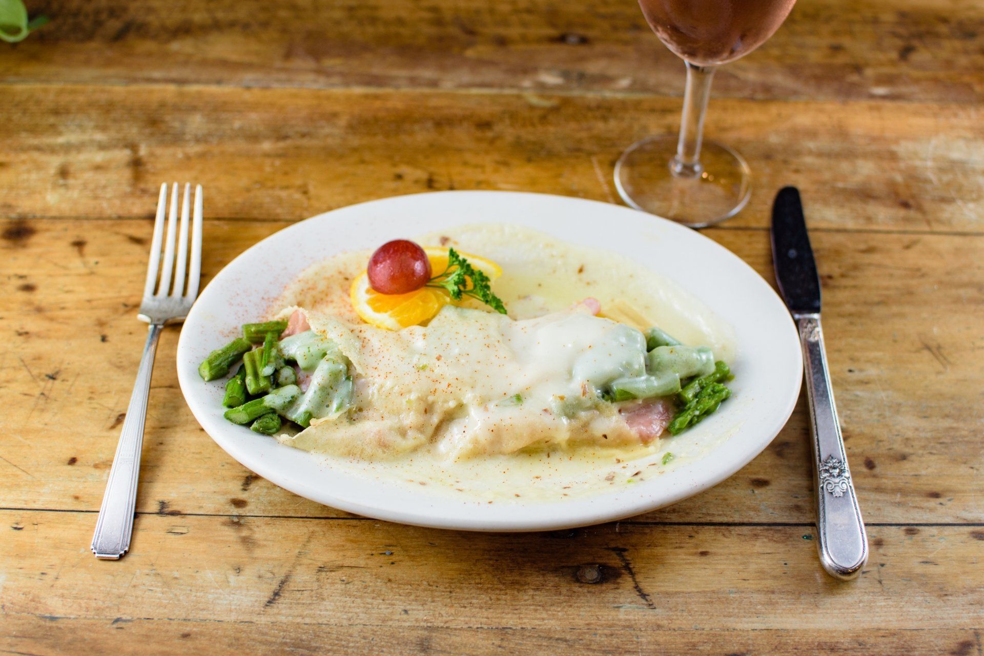 Cream & Crepe Cafe in Cedarburg, WI (6)