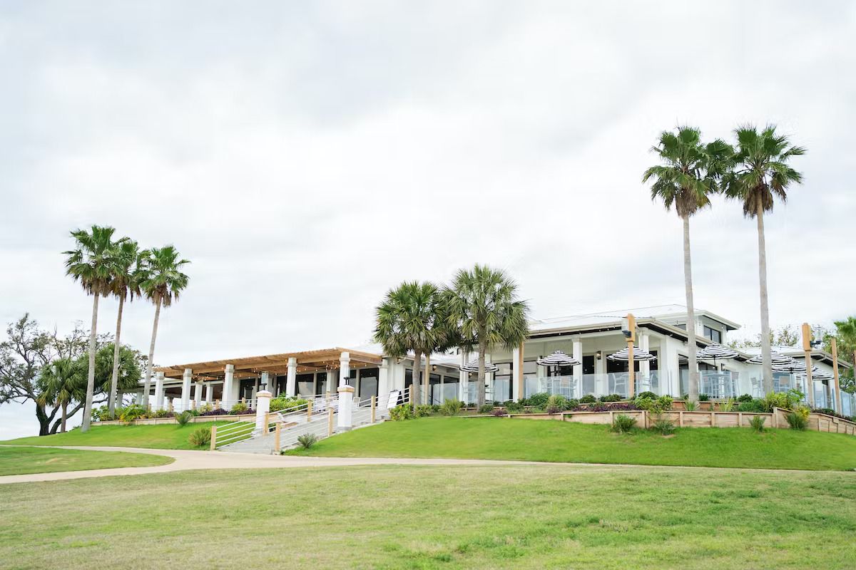 THE POINTE Restaurant and Bar in Gulf Breeze, FL in Gulf Breeze, FL (4)