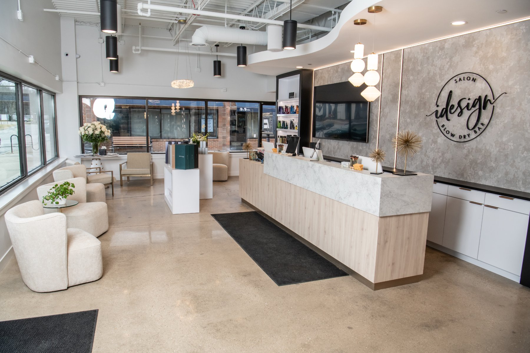 I Design Salon & Blowdry Bar in Hinsdale, IL (6)