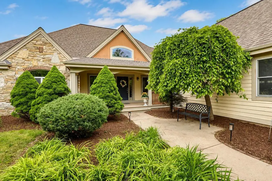 Jeff Niedfeldt - Nied Luxury & Lakefront Homes - Brokered by eXp Realty in Menomonee Falls, WI (4)