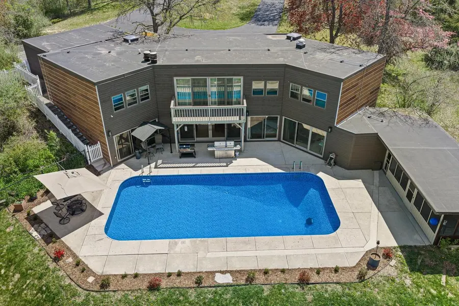 Jeff Niedfeldt - Nied Luxury & Lakefront Homes - Brokered by eXp Realty in Menomonee Falls, WI (5)