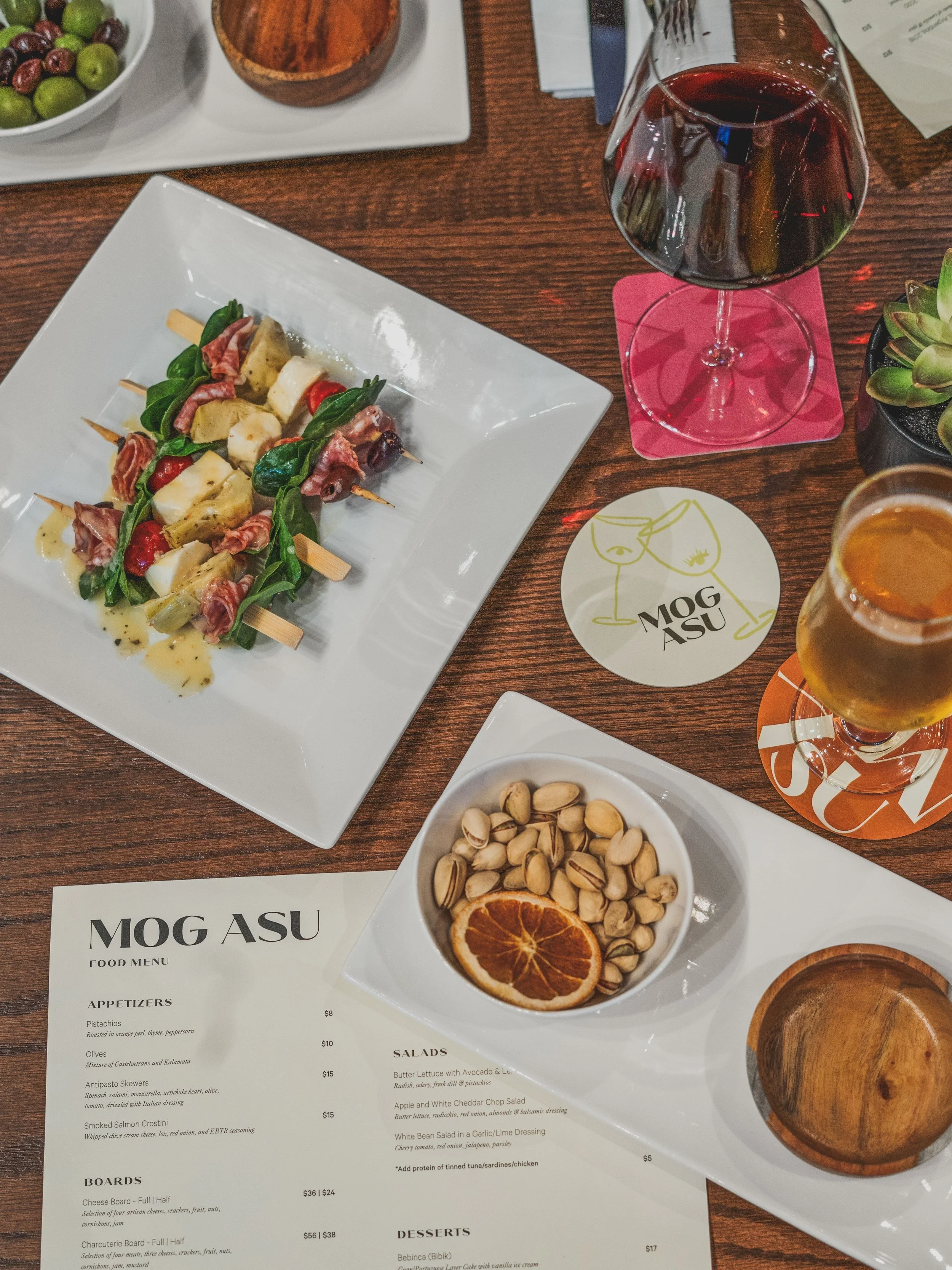 Mog Asu Wine Bar & Bottle Shop in Belvedere Tiburon, CA (2)