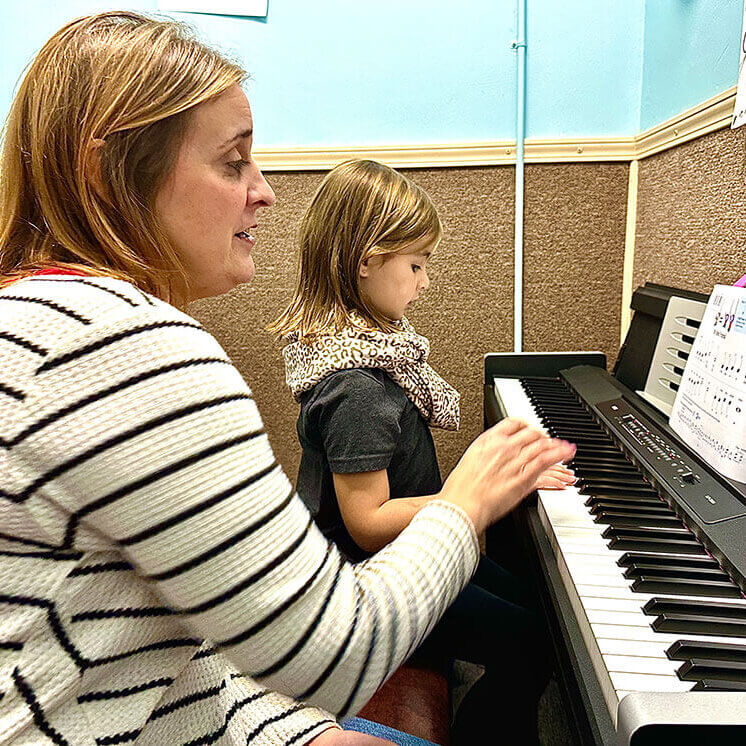 Hubbard Music in Hubbard, OH (5)