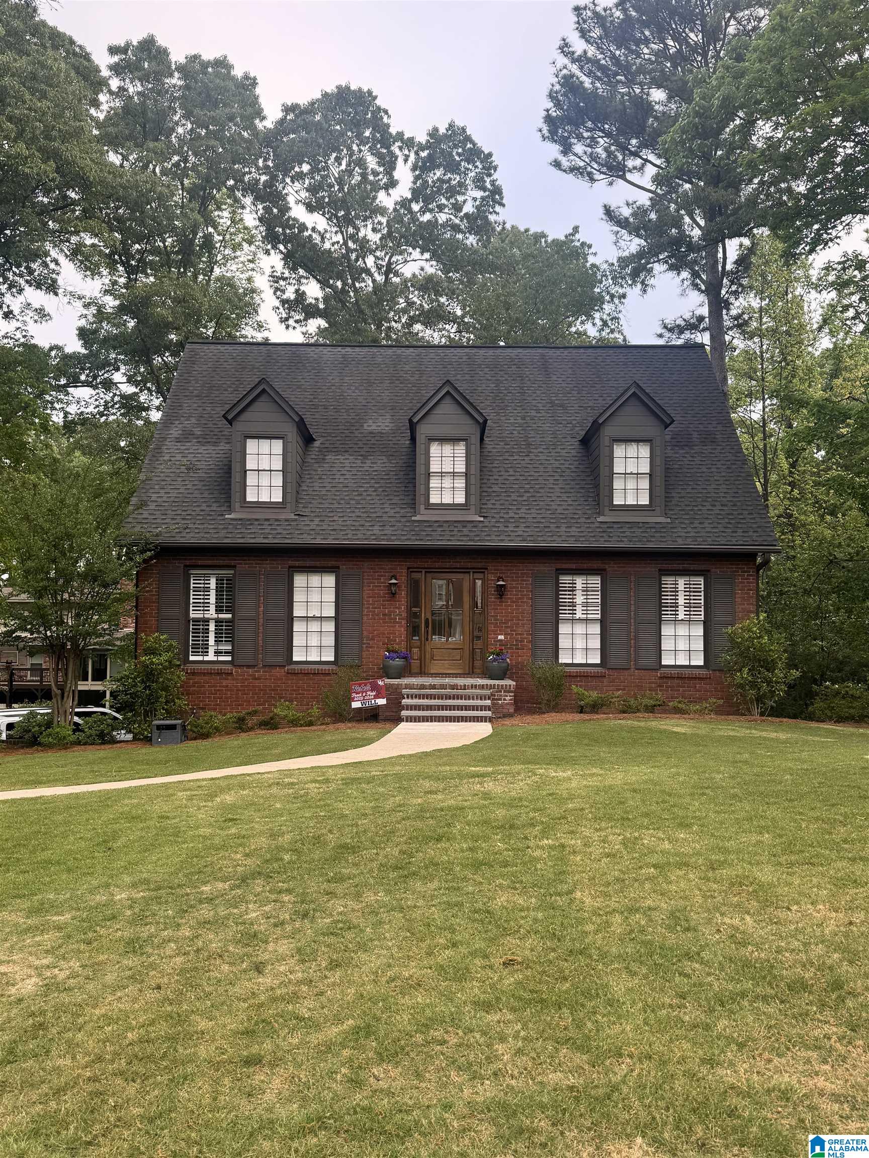 Hannah Dean Bygrave | Birmingham Real Estate Agent in Homewood, AL