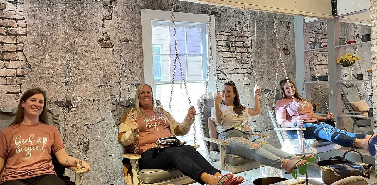 Southern Swings Nail Bar & Spa in New Orleans, LA