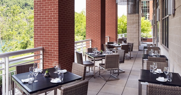 Bourbon Prime in Morgantown, WV (2)