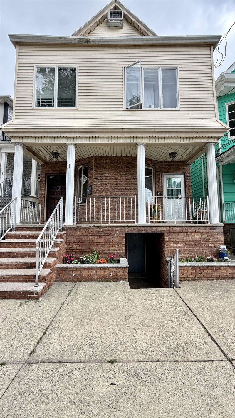 Exit on the Hudson Realty in Bayonne, NJ (3)