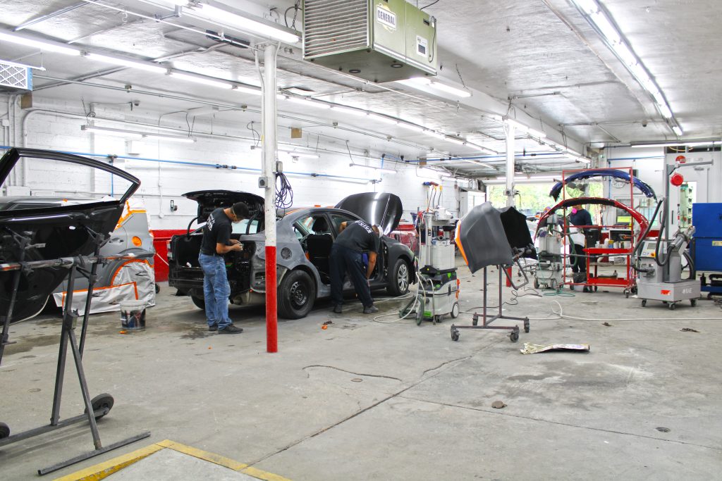Don Joe Auto Body in Great Neck, NY (2)
