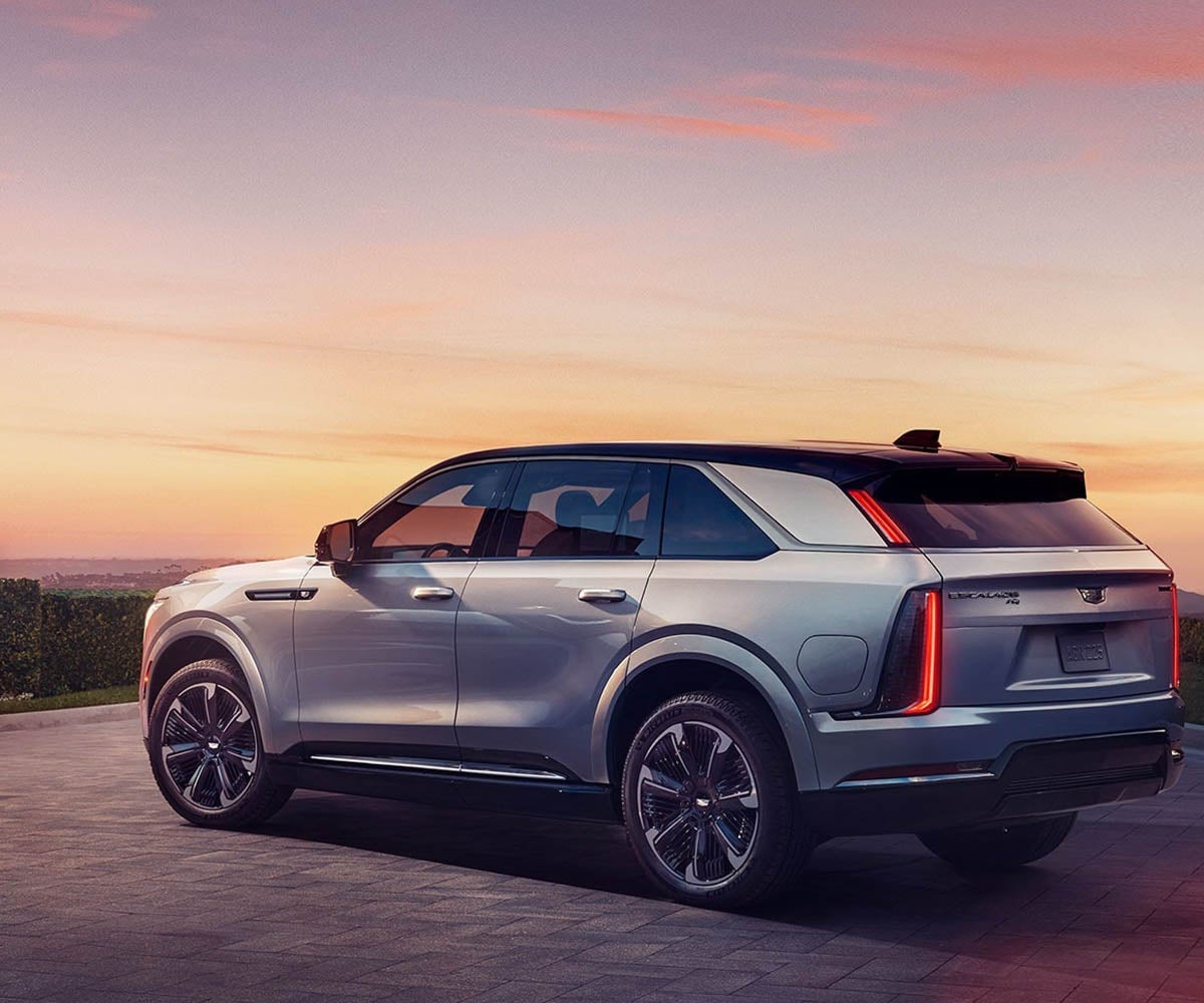 Val Ward Cadillac in Fort Myers, FL (6)