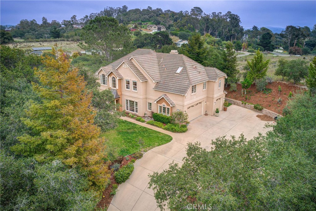 Christa Lowry Real Estate Team in Pismo Beach, CA (6)