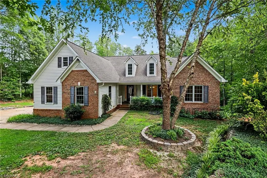 David Recendez | Cloud Realty | High Point in High Point, NC (2)