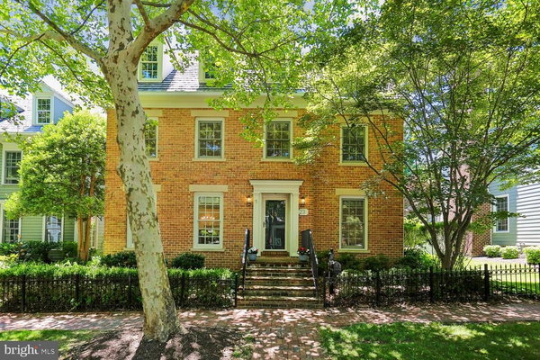 Meredith Fogle Team, Realtor The List Realty in Gaithersburg, MD (5)