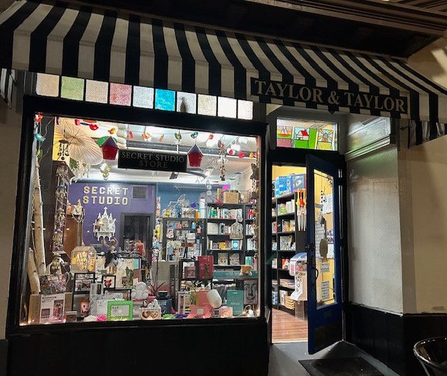 Secret Studio Store in Ridgewood, NJ (3)