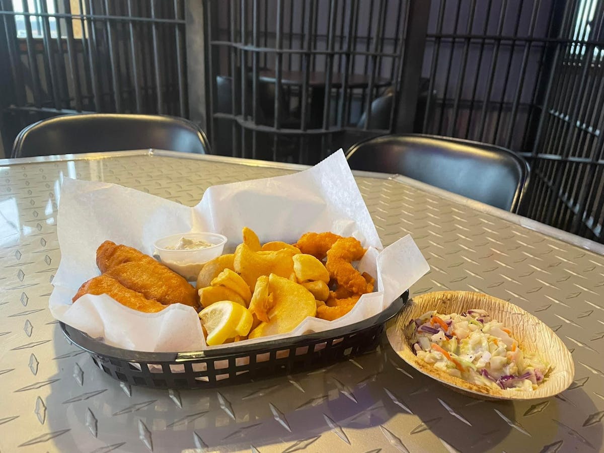 Jailhouse Saloon in Trempealeau, WI (4)