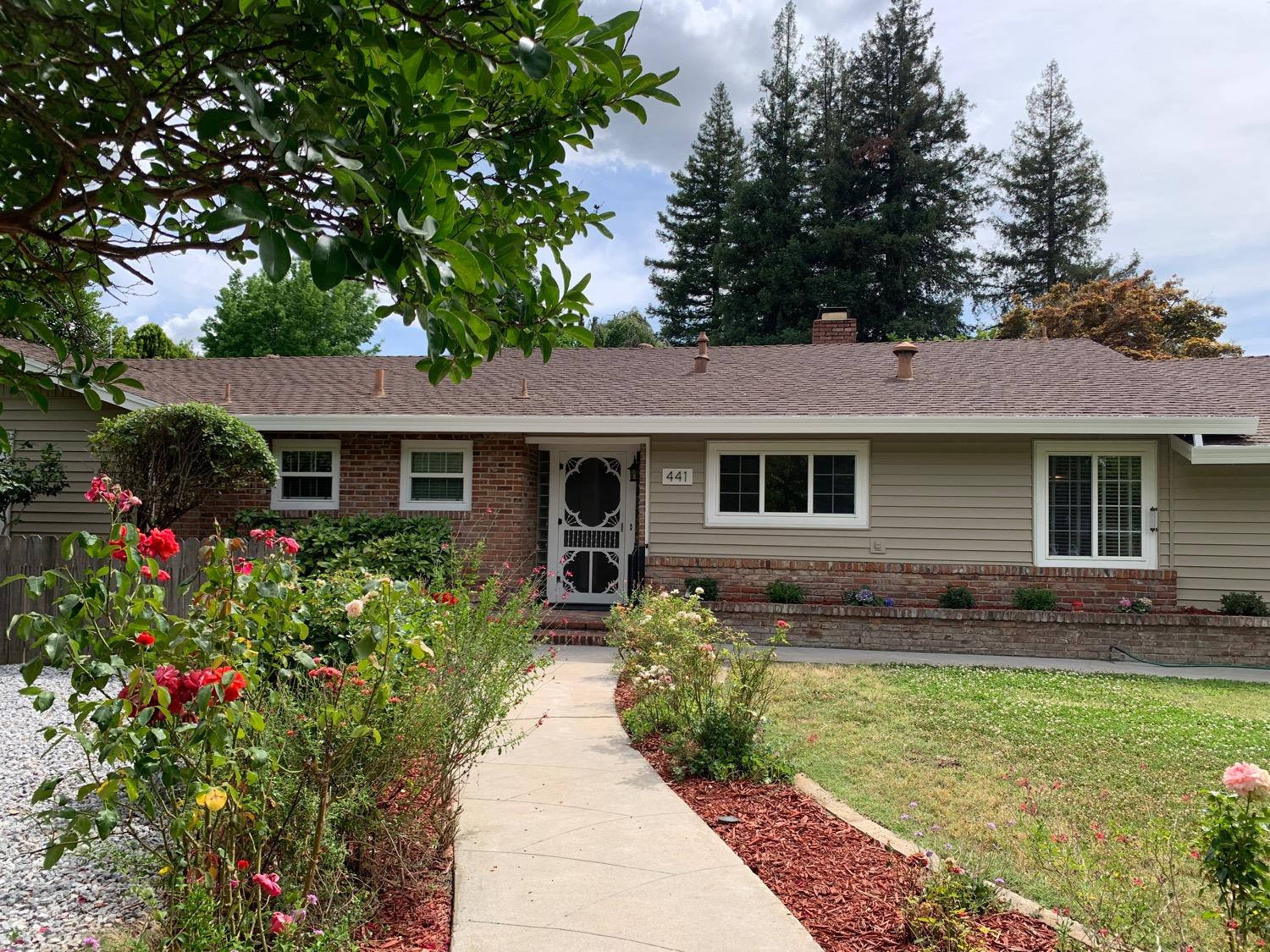 Ginny Ritz in Yuba City, CA (4)