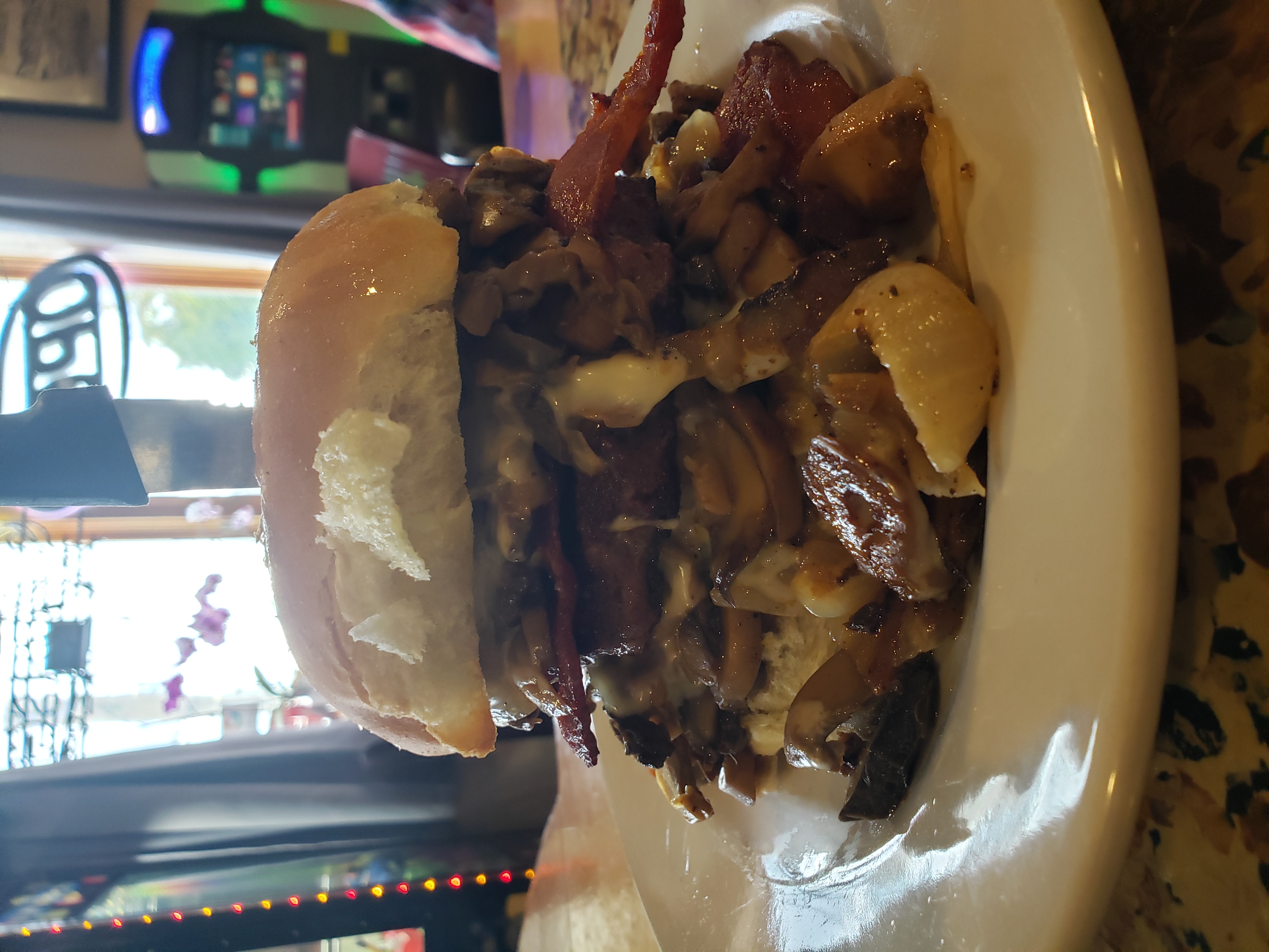 Jeff's Sports Bar/ Alaskan Dining & Venue in Kewaunee, WI