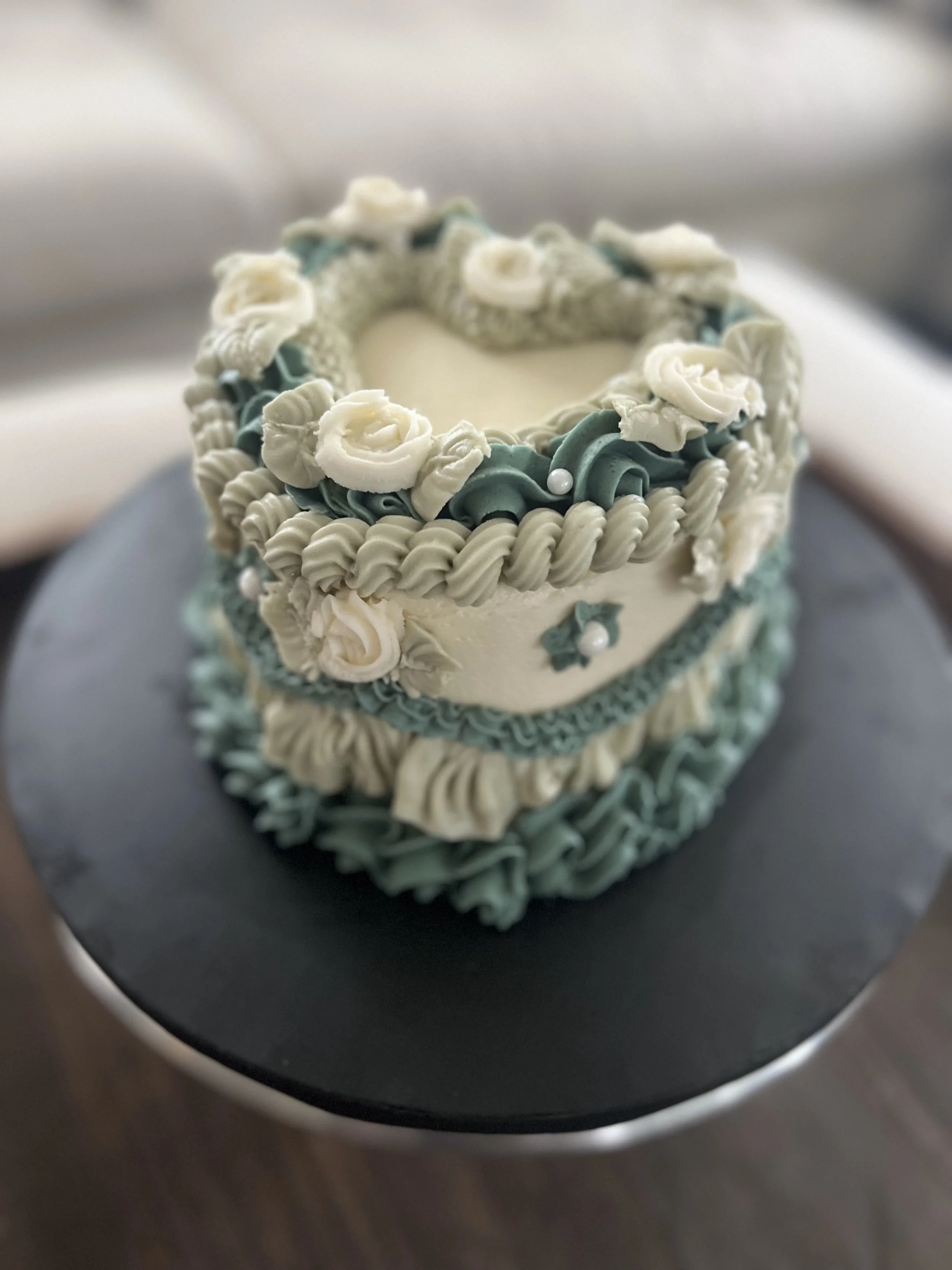 The Batter Bundt Bakery LLC in Cuyahoga Falls, OH (4)