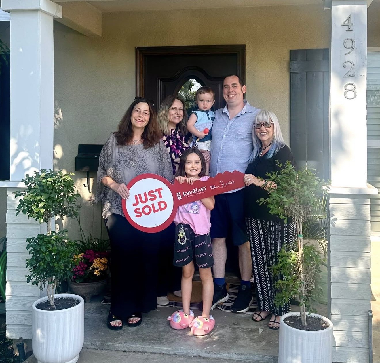 Gina Ammon and Donna Baker Realtors at JohnHart Real Estate in Monrovia, CA (3)