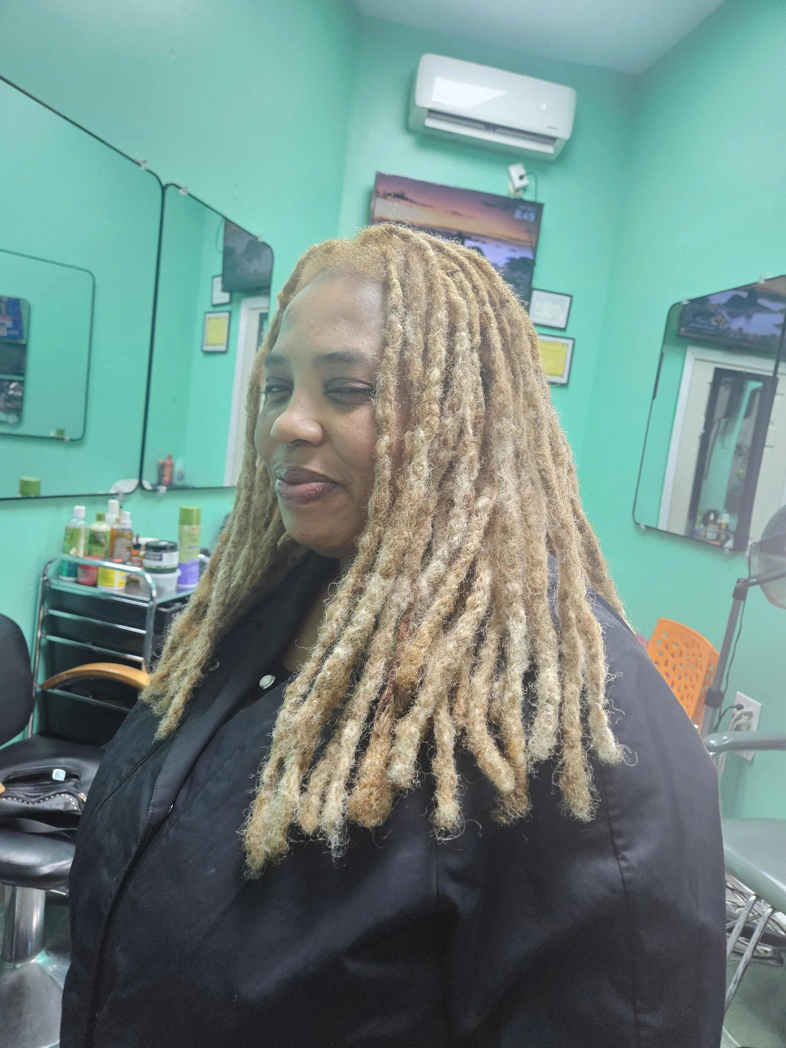 Star Diva's Plus in Irvington, NJ
