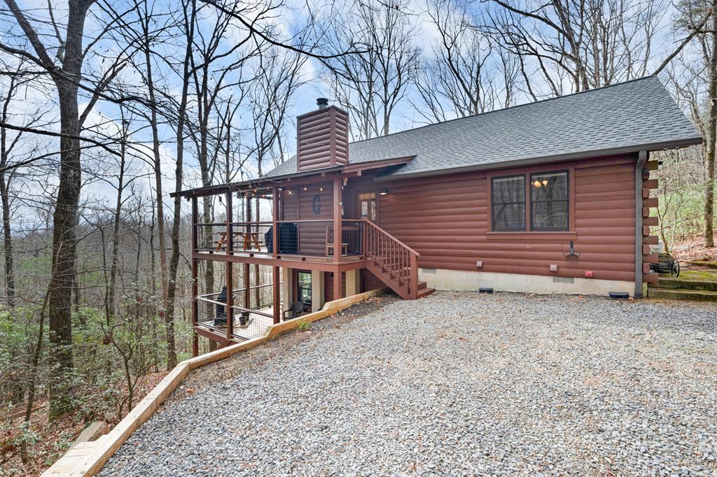 Melissa Maxie - LOCAL Realty in Ellijay, GA (3)