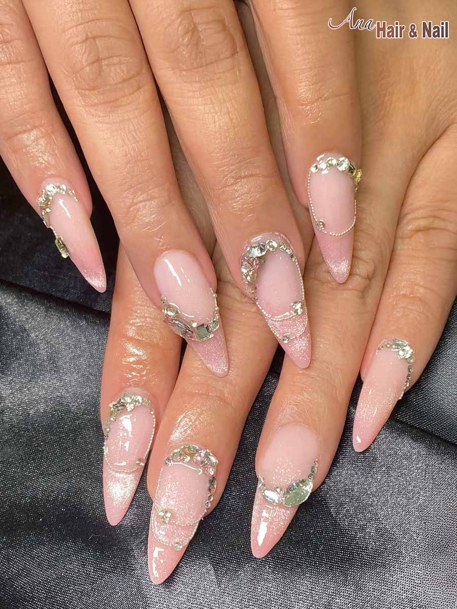 Ana Hair & Nail in Long Beach, CA