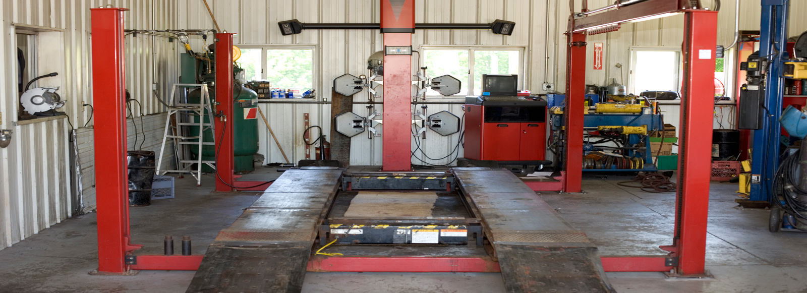 Kurak's Automotive & Tire Center in Cleveland, OH