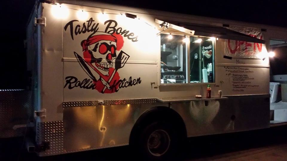 Tasty Bones Rollin' Kitchen in Odessa, TX (5)