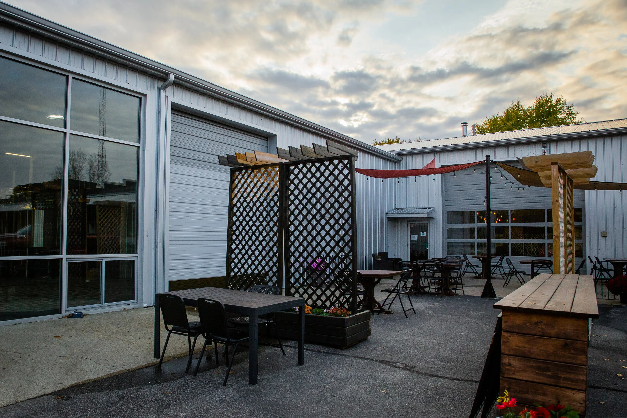 Bad Dad Brewing Co. in Fairmount, IN (6)