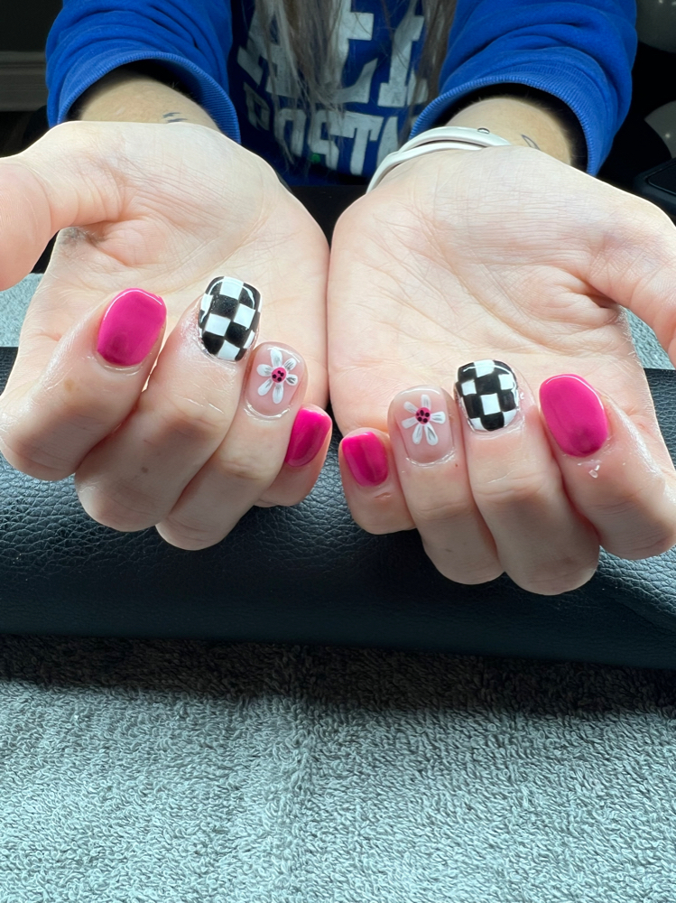 Graceful Nails in Coshocton, OH