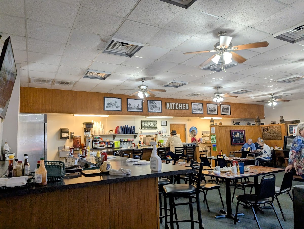 Nettie’s Roadside Restaurant in Vero Beach, FL (2)