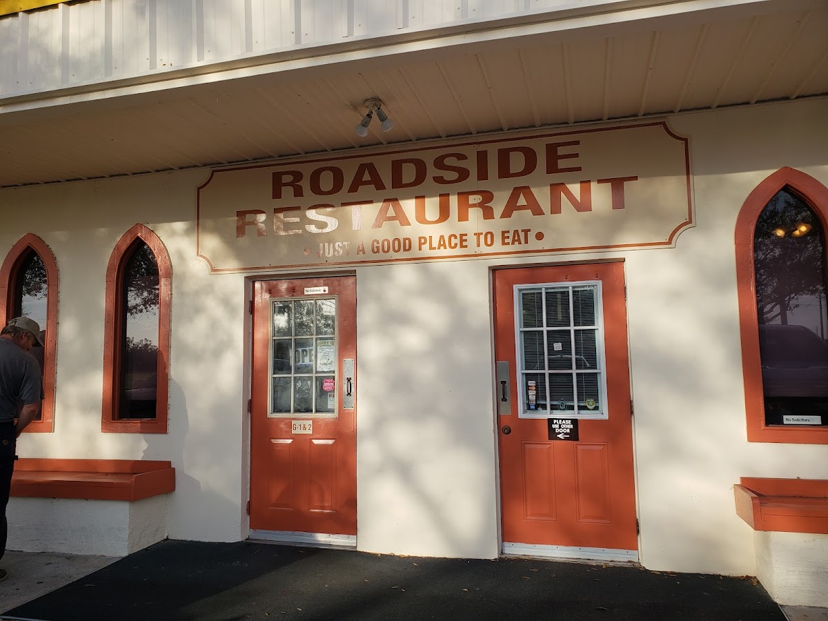 Nettie’s Roadside Restaurant in Vero Beach, FL (4)