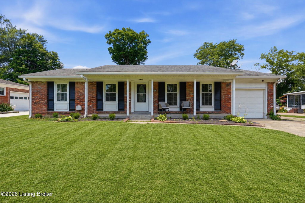 The Reed Estate Group @ RE/MAX FIRST in Jeffersonville, IN (4)