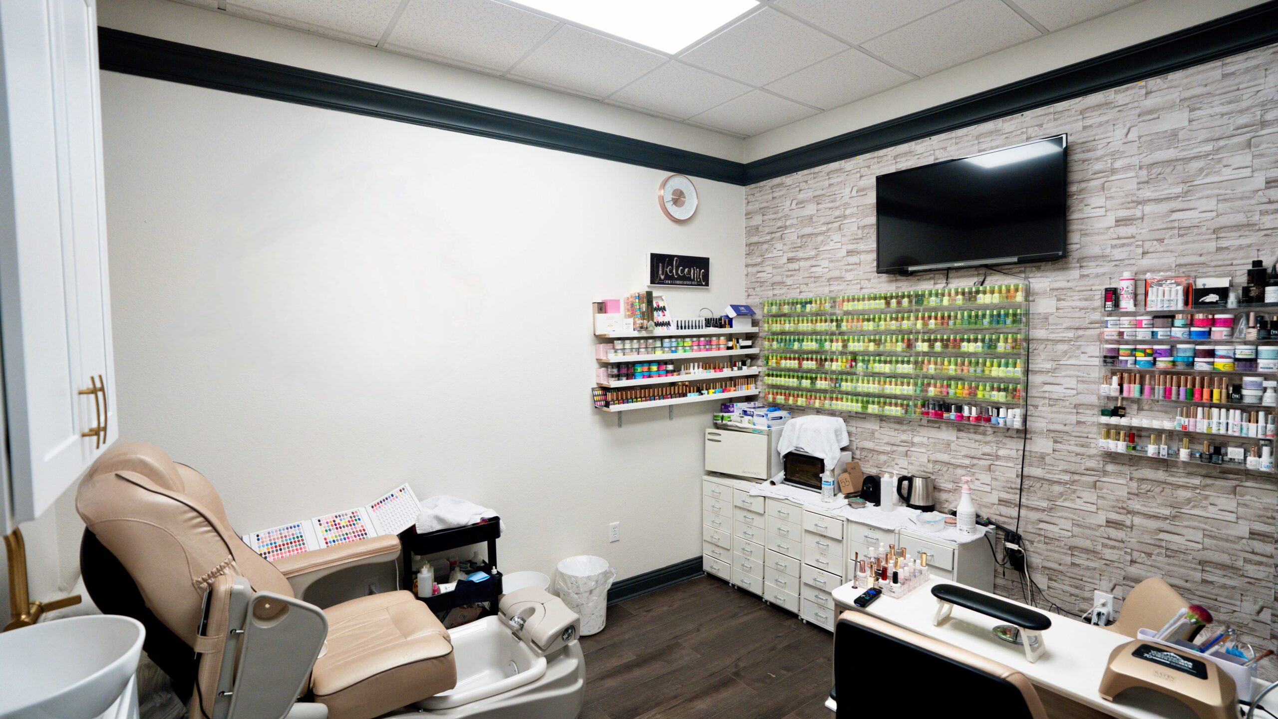 Lux Salon Suites Prosper in Prosper, TX (2)