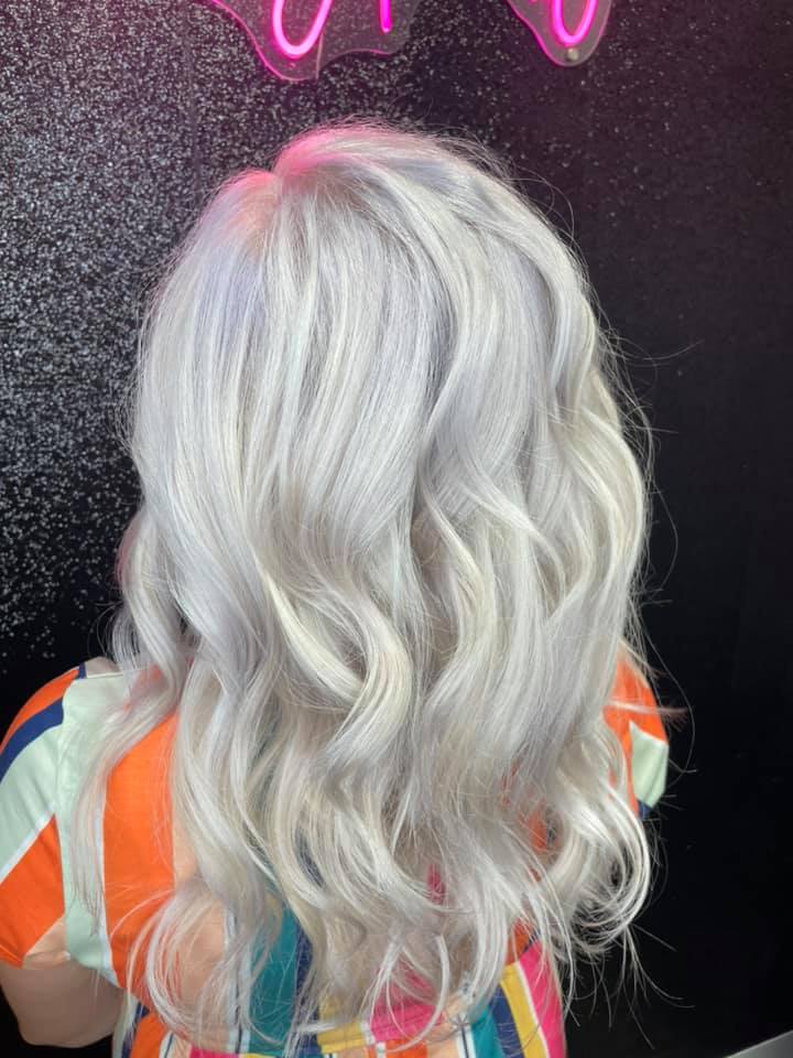 Platinum Bond Salon in Baraboo, WI (5)